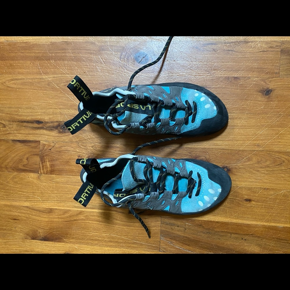 La Sportiva climbing shoes - women’s